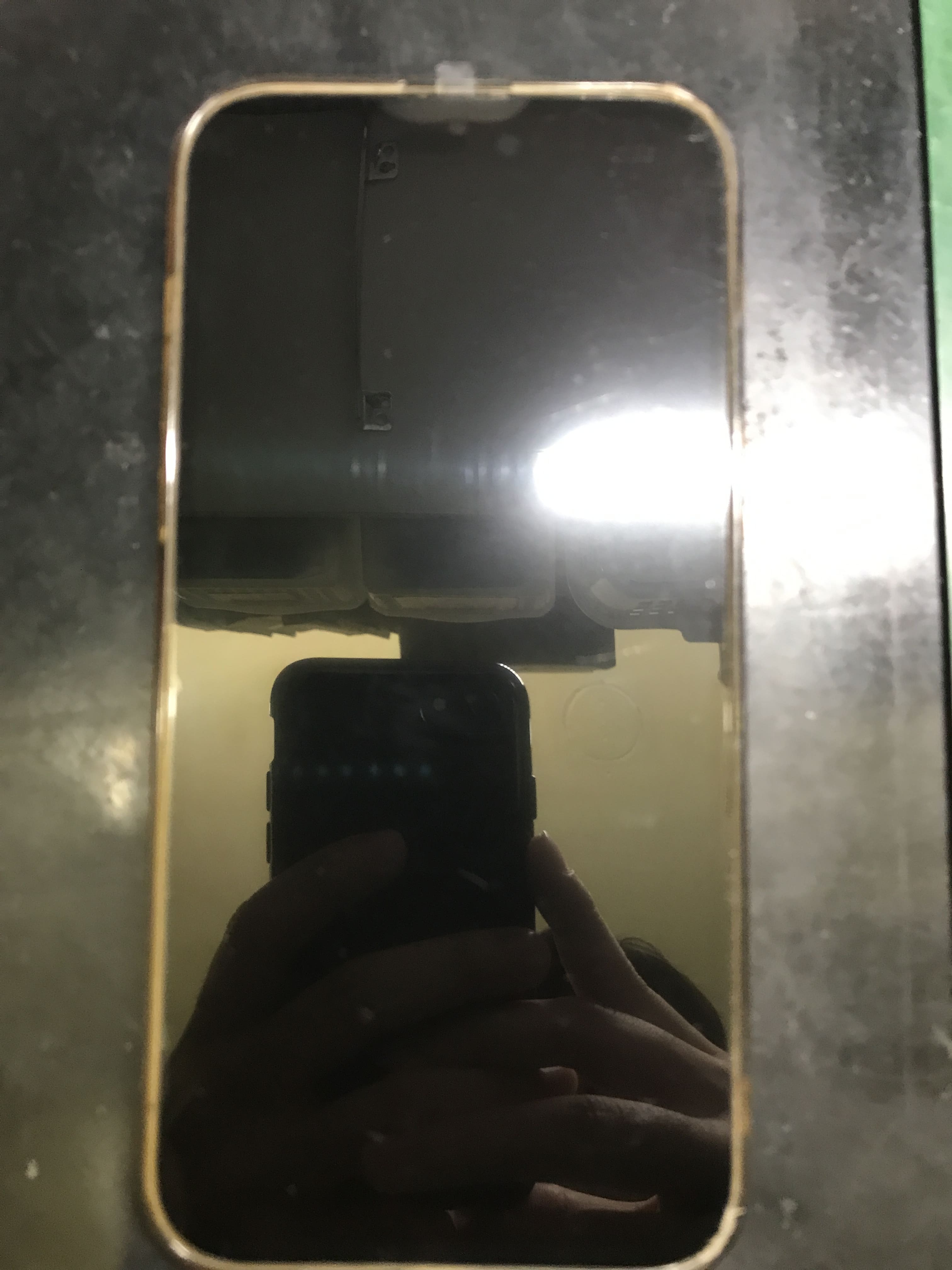 iPhone14ProMax画面交換修理【スマホ修理工房川崎店】